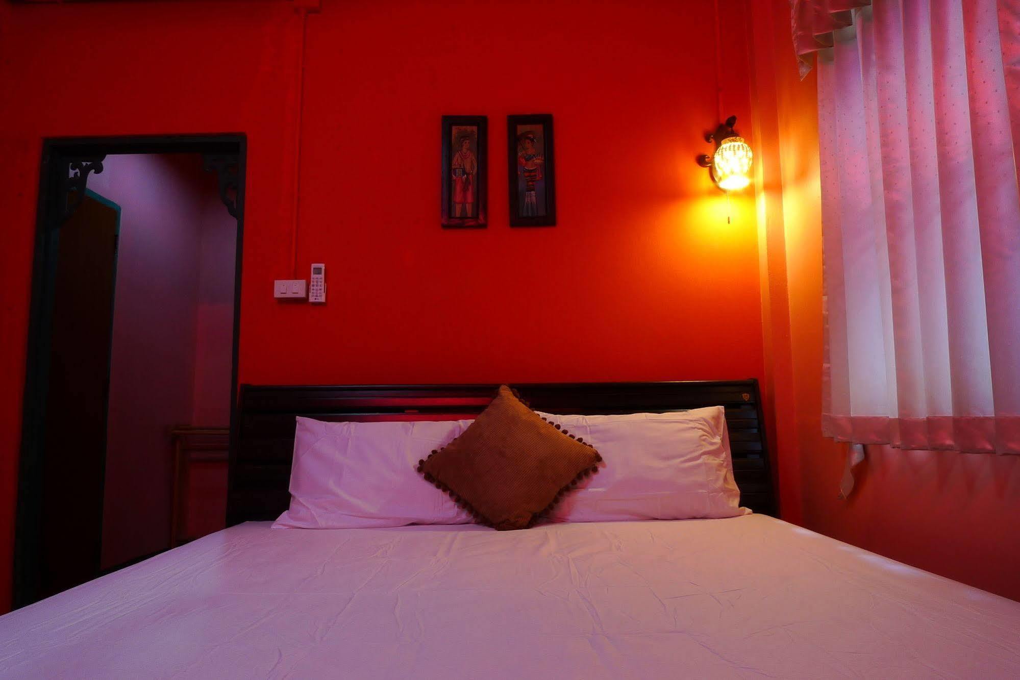 Baan Kaewta Hotel Chiang Mai Ngoại thất bức ảnh