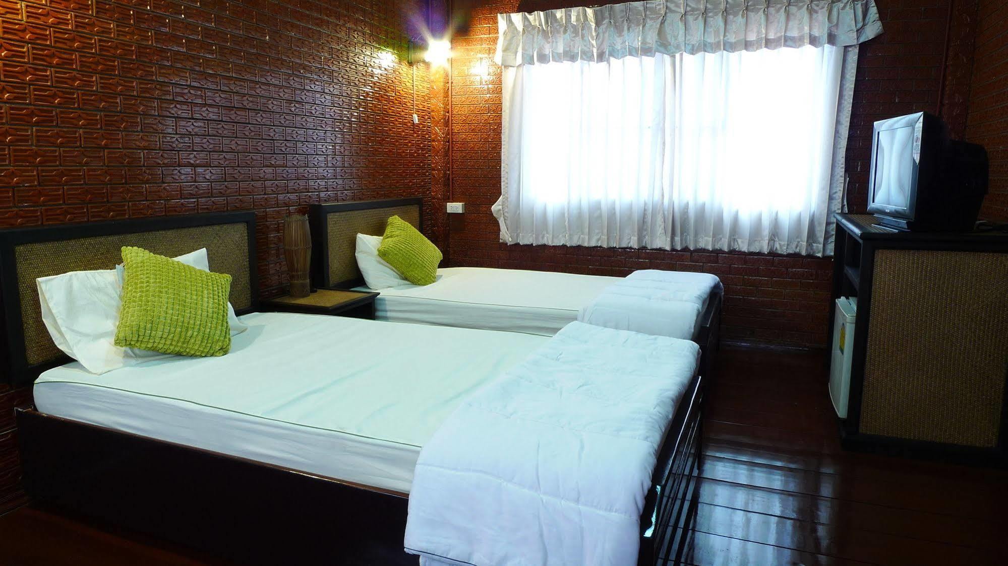 Baan Kaewta Hotel Chiang Mai Ngoại thất bức ảnh